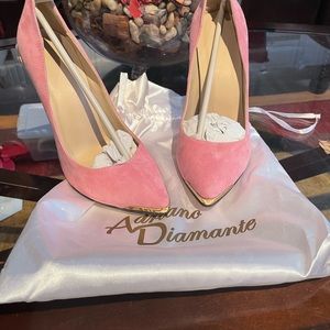 New without box Adriano Diamanté Pink and Green Suede Leather Heel Gold Pearls